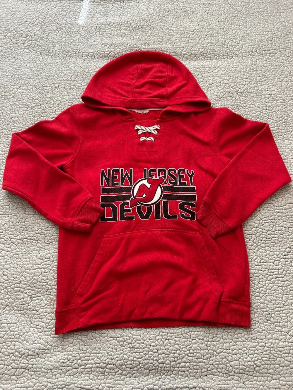 NJ Devils -- boys NHL red logo hoodie